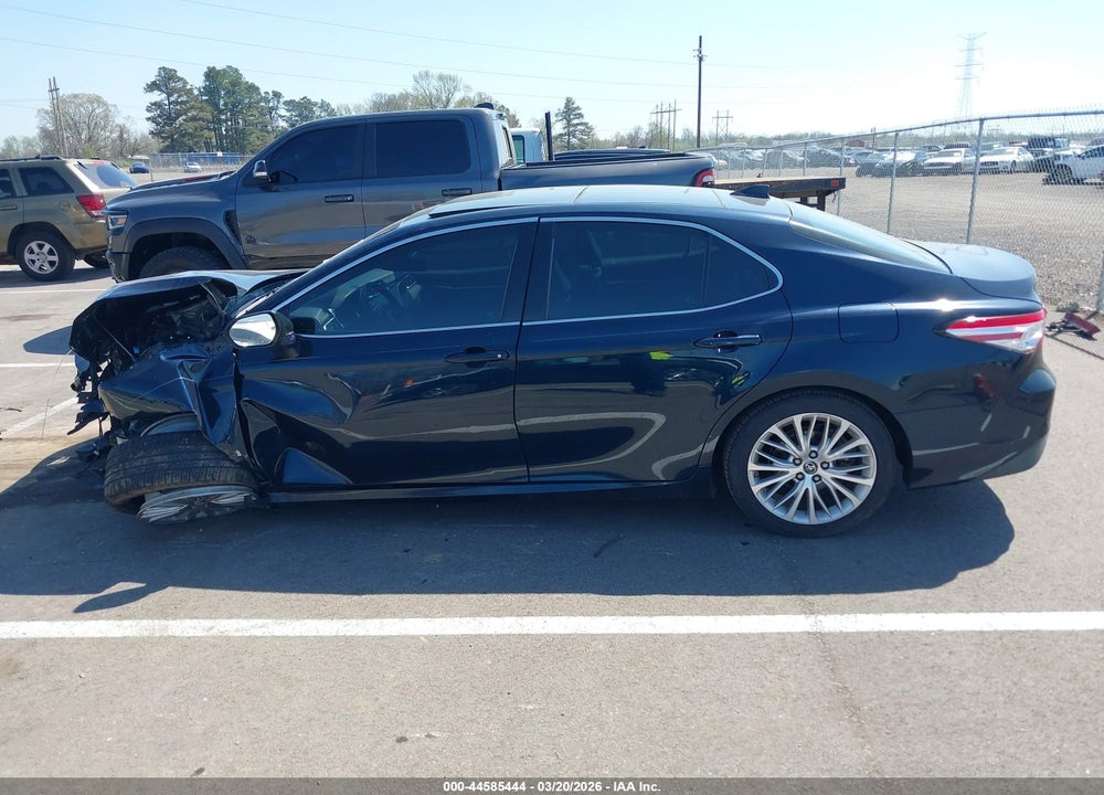 2018 TOYOTA CAMRY XLE V6 VIN: 4T1BZ1HK3JU506017