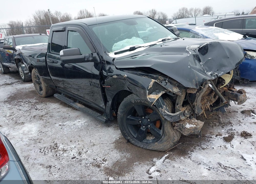 2016 RAM 1500 EXPRESS VIN: 1C6RR7FT6GS410475