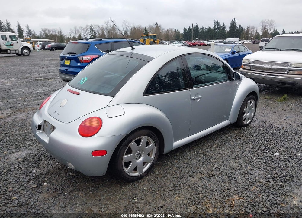 2003 VOLKSWAGEN NEW BEETLE GLX VIN: 3VWDD21C03M401136