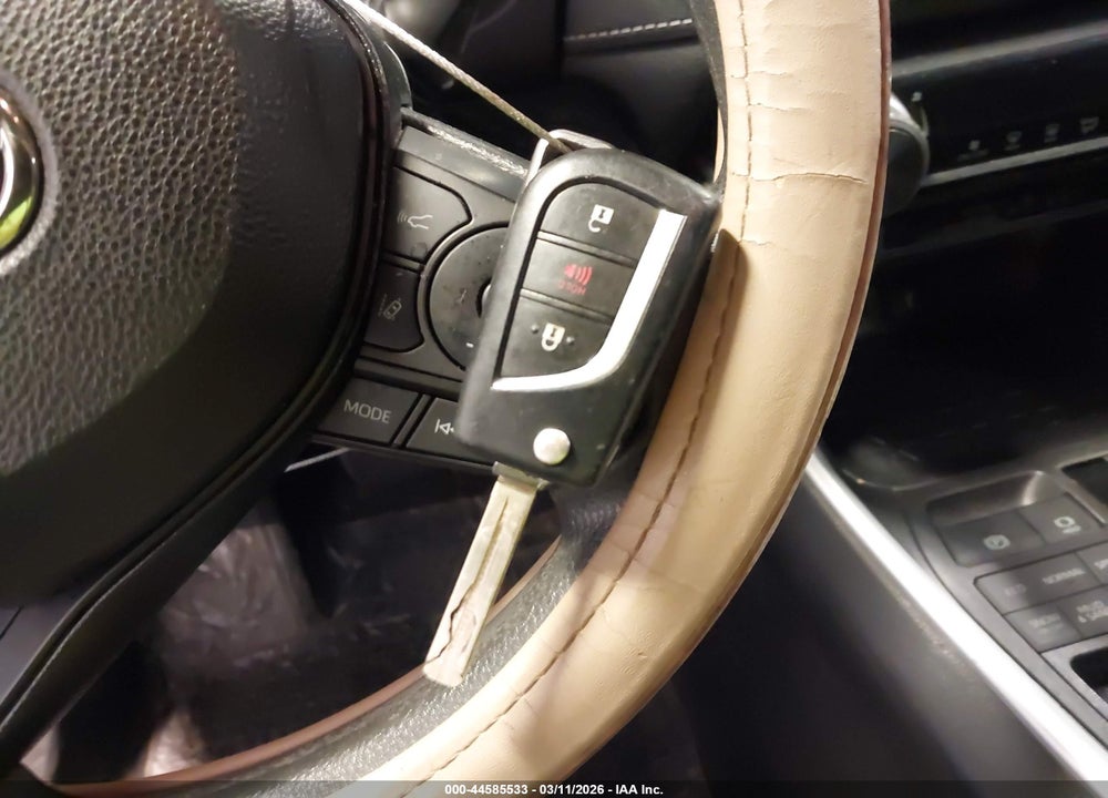2021 TOYOTA RAV4 LE VIN: 2T3F1RFV5MW226678