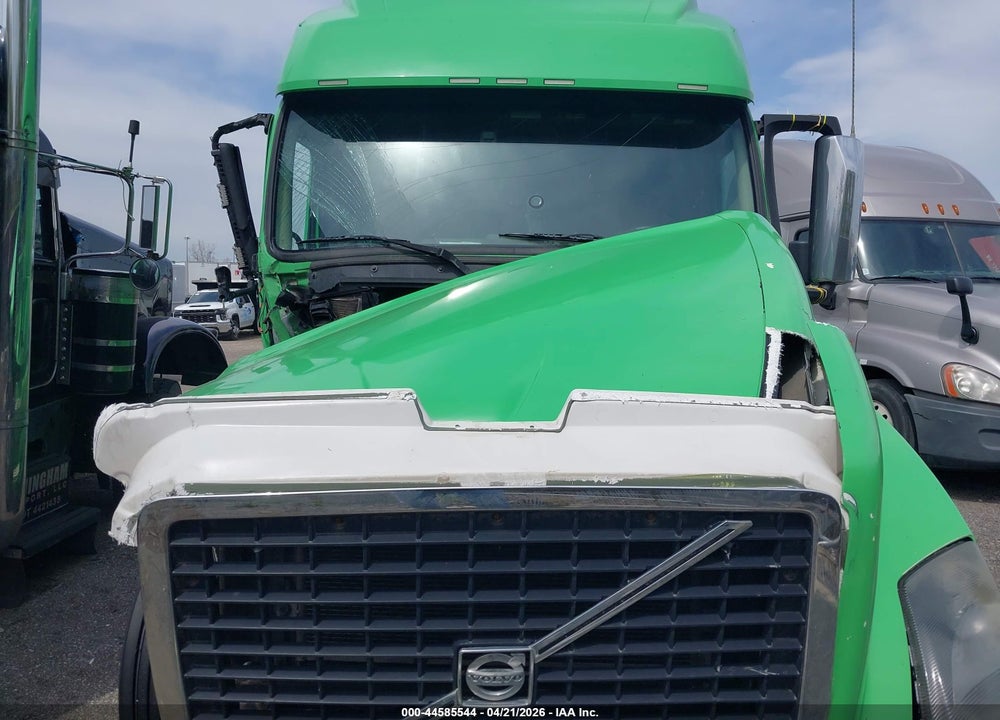 2015 VOLVO VN VNL VIN: 4V4NC9EH5FN927057