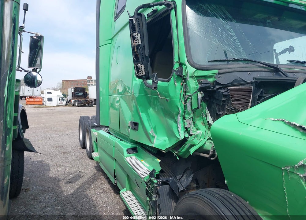 2015 VOLVO VN VNL VIN: 4V4NC9EH5FN927057