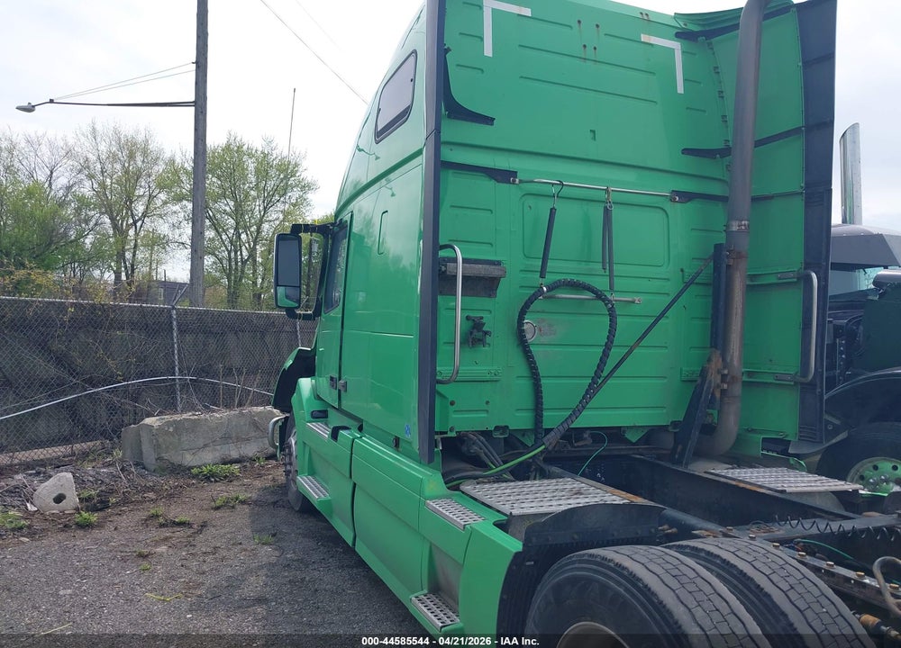 2015 VOLVO VN VNL VIN: 4V4NC9EH5FN927057