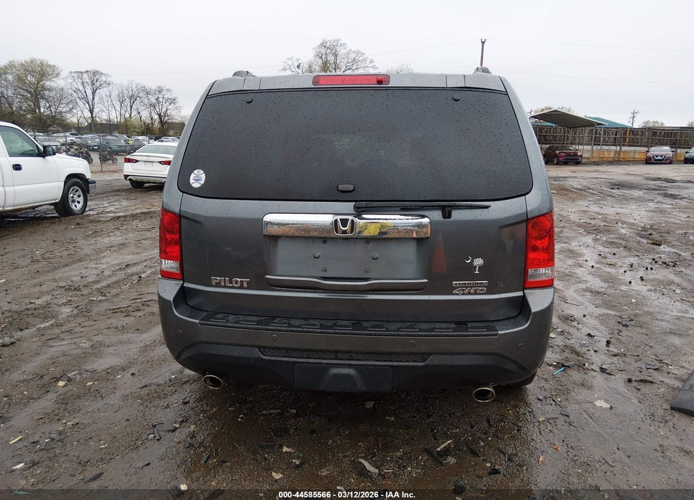 2013 HONDA PILOT TOURING VIN: 5FNYF4H95DB029416