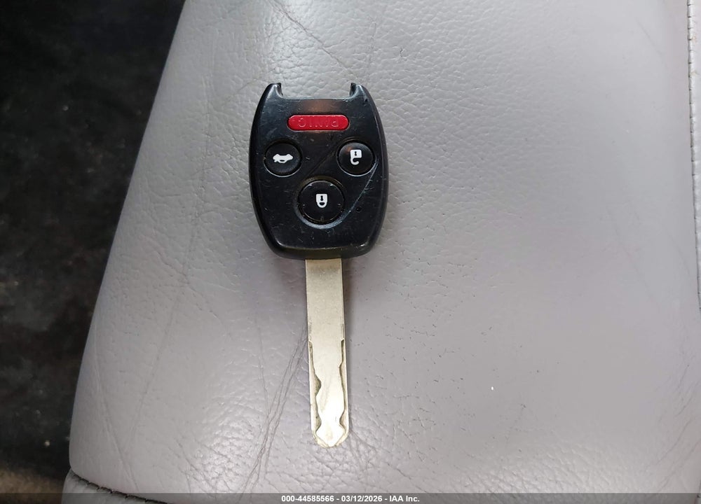 2013 HONDA PILOT TOURING VIN: 5FNYF4H95DB029416