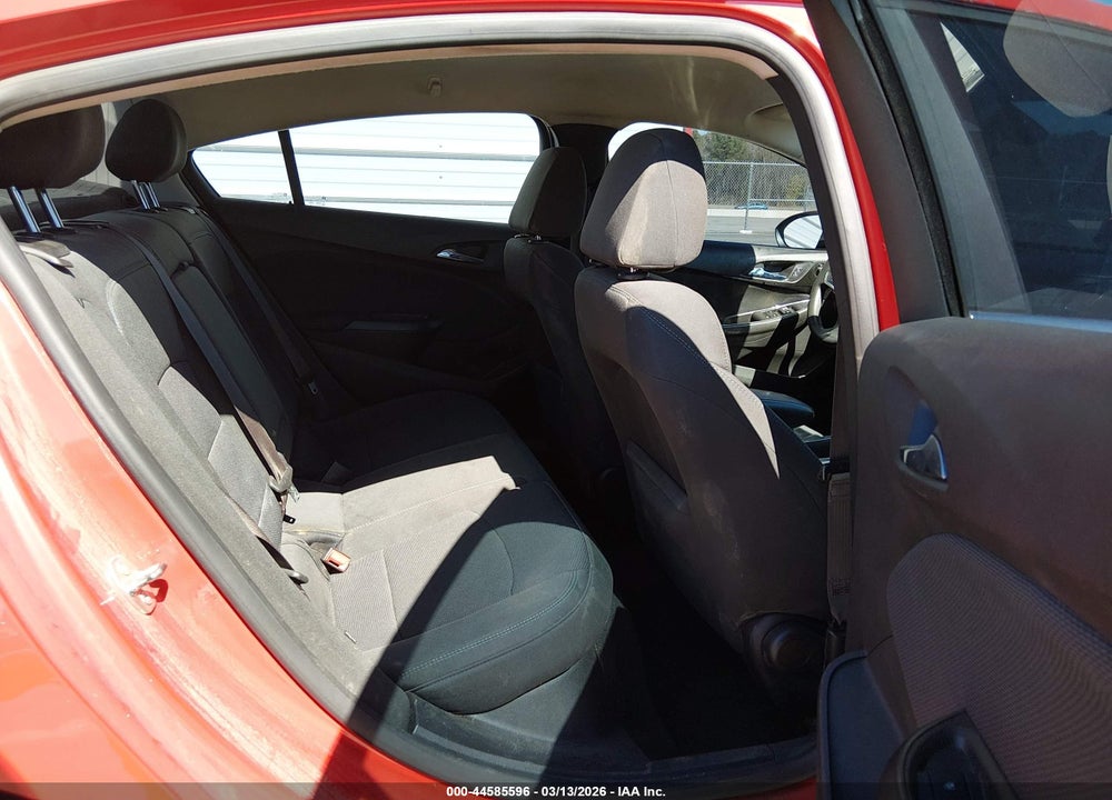 2017 CHEVROLET CRUZE LT AUTO VIN: 1G1BE5SM5H7101800