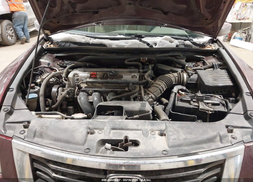 2010 HONDA ACCORD 2.4 EX-L VIN: 1HGCP2F86AA065384