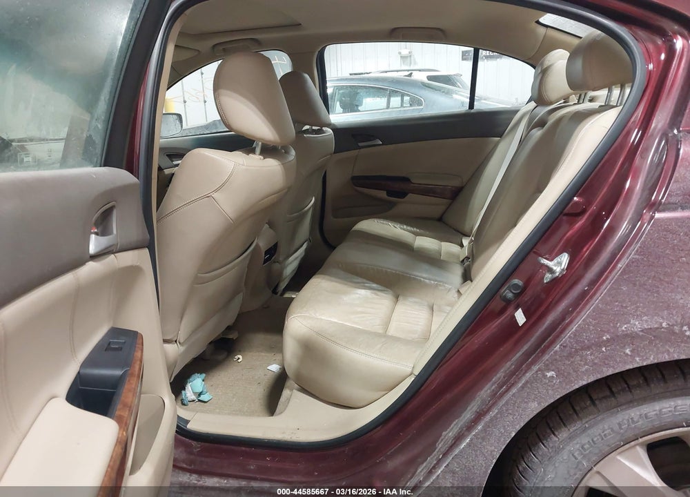 2010 HONDA ACCORD 2.4 EX-L VIN: 1HGCP2F86AA065384