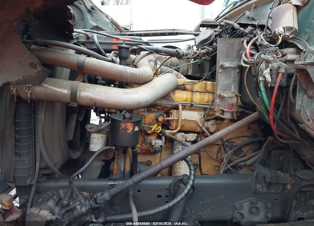 1990 FORD L-SERIES LT9000 VIN: 1FDYU90T6LVA45176