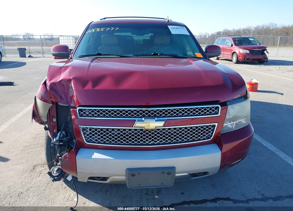 2010 CHEVROLET TAHOE LT VIN: 1GNUKBE05AR192357