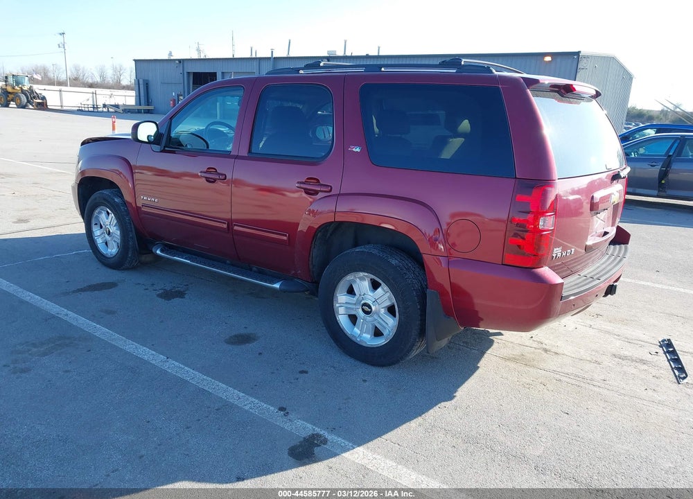 2010 CHEVROLET TAHOE LT VIN: 1GNUKBE05AR192357