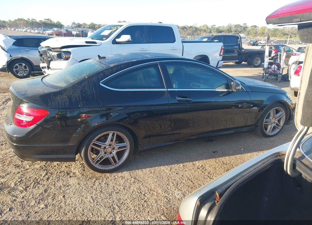 2012 MERCEDES-BENZ C 250 VIN: WDDGJ4HB7CF756702