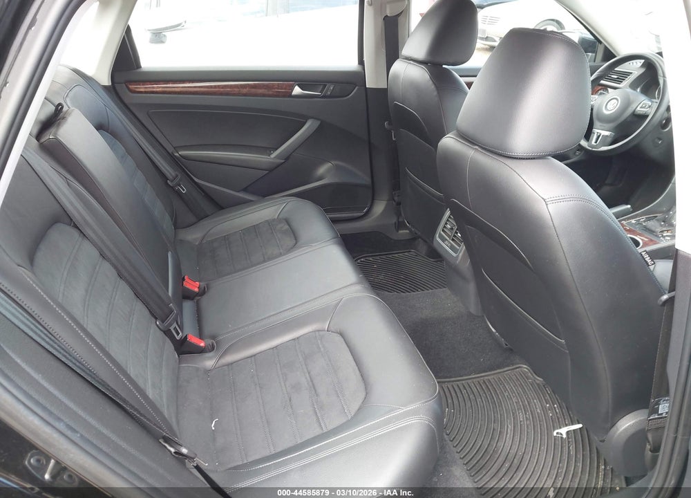 2013 VOLKSWAGEN PASSAT 3.6L V6 SEL PREMIUM VIN: 1VWCM7A33DC076641