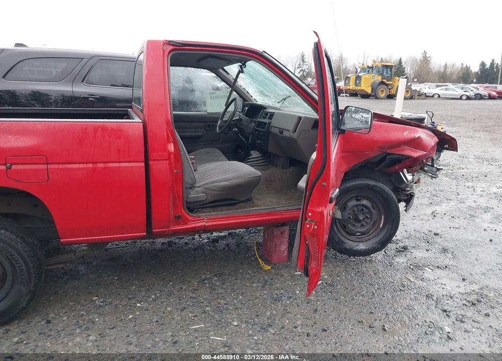 1992 NISSAN TRUCK SHORT WHEELBASE VIN: 1N6SD11S8NC344522