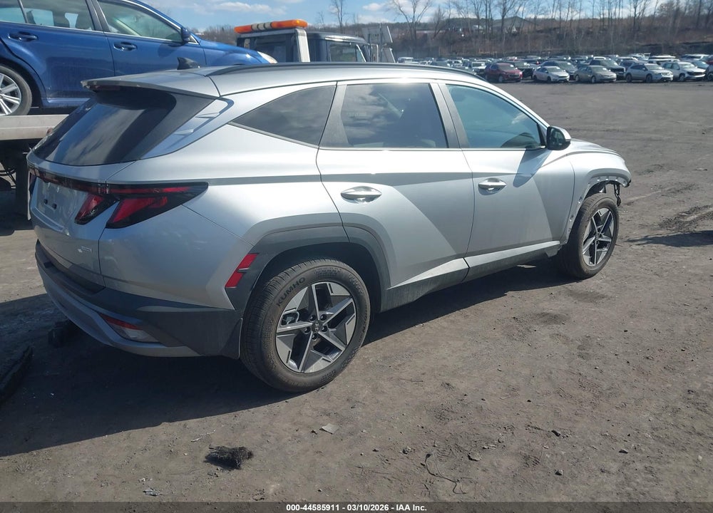 2025 HYUNDAI TUCSON SEL VIN: 5NMJBCDE6SH558833