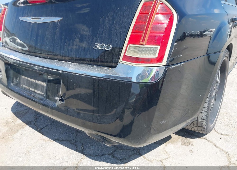 2014 CHRYSLER 300 UPTOWN EDITION VIN: 2C3CCAAG2EH259974