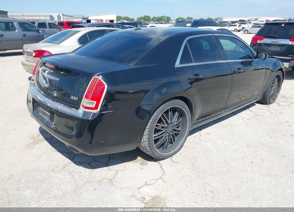 2014 CHRYSLER 300 UPTOWN EDITION VIN: 2C3CCAAG2EH259974