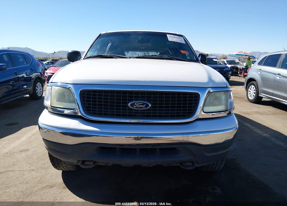 2002 FORD EXPEDITION XLT VIN: 1FMFU16L02LA22714