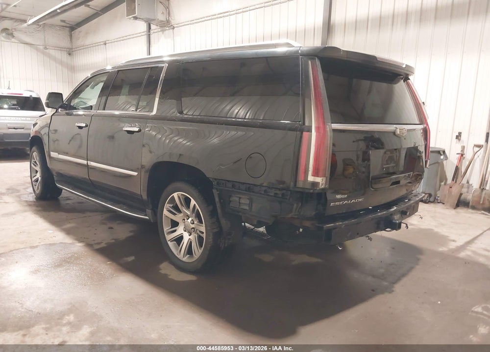2016 CADILLAC ESCALADE ESV LUXURY COLLECTION VIN: 1GYS4HKJ6GR360486