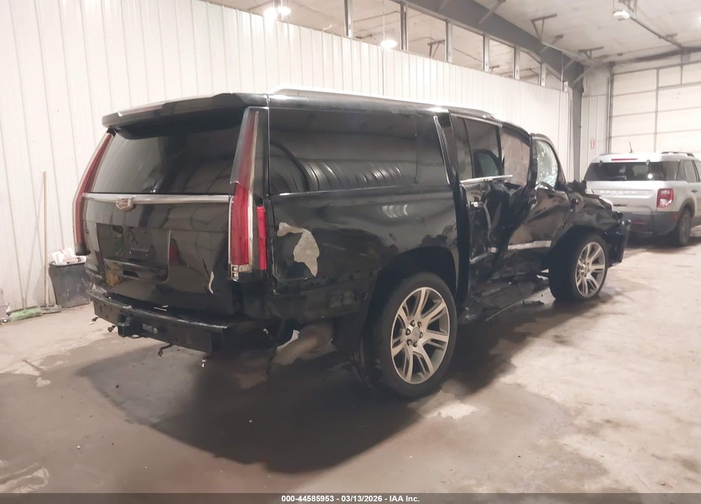 2016 CADILLAC ESCALADE ESV LUXURY COLLECTION VIN: 1GYS4HKJ6GR360486