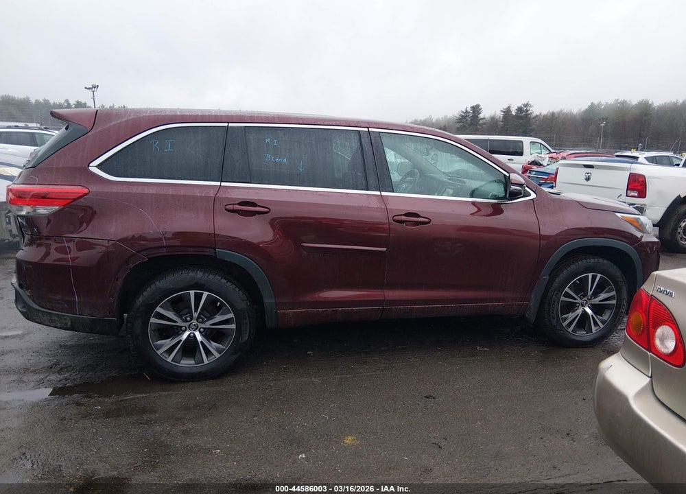 2017 TOYOTA HIGHLANDER LE VIN: 5TDBZRFH4HS387080