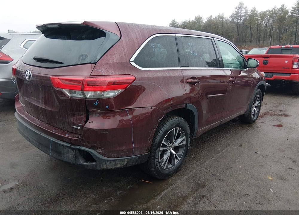 2017 TOYOTA HIGHLANDER LE VIN: 5TDBZRFH4HS387080