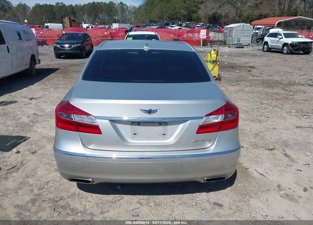 2013 HYUNDAI GENESIS 3.8 VIN: KMHGC4DD1DU210238