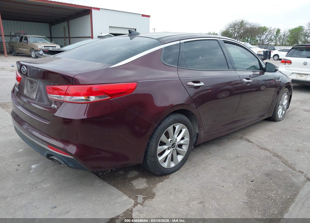 2016 KIA OPTIMA EX VIN: 5XXGU4L34GG086888