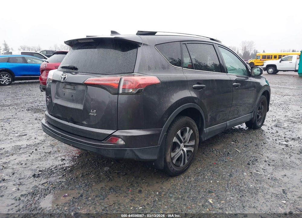 2016 TOYOTA RAV4 LE VIN: 2T3BFREV0GW422940