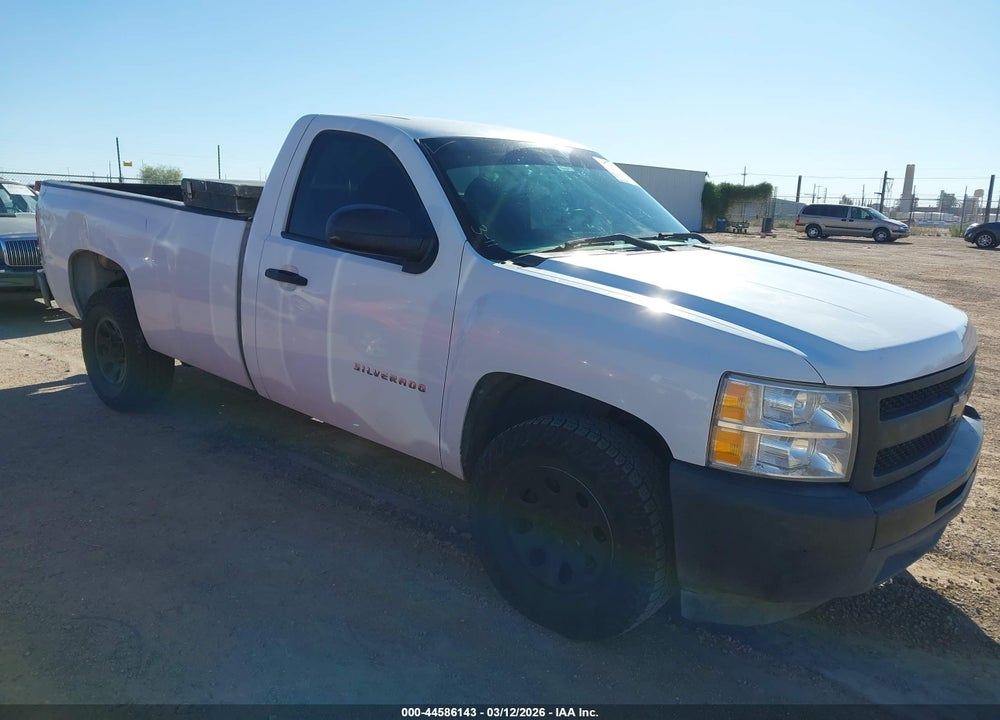 2011 CHEVROLET SILVERADO 1500 WORK TRUCK VIN: 1GCNCPEXXBZ290385
