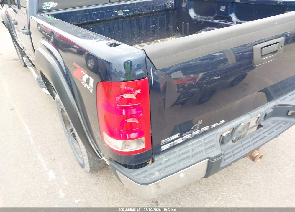 2008 GMC SIERRA 1500 SLE1 VIN: 2GTEK133881197916
