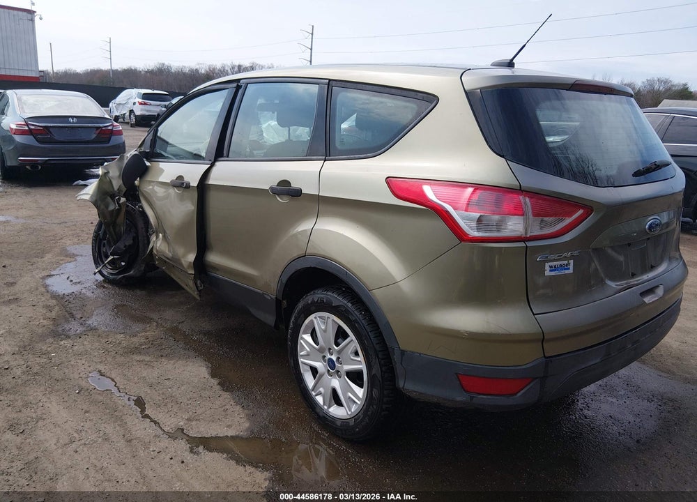 2013 FORD ESCAPE S VIN: 1FMCU0F70DUA38358