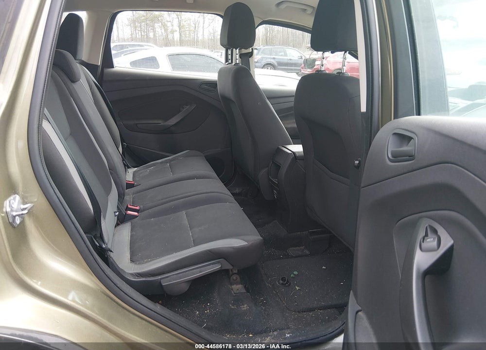 2013 FORD ESCAPE S VIN: 1FMCU0F70DUA38358