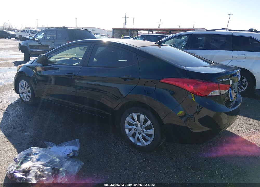 2012 HYUNDAI ELANTRA GLS VIN: 5NPDH4AE2CH141302
