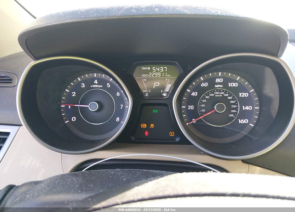 2012 HYUNDAI ELANTRA GLS VIN: 5NPDH4AE2CH141302