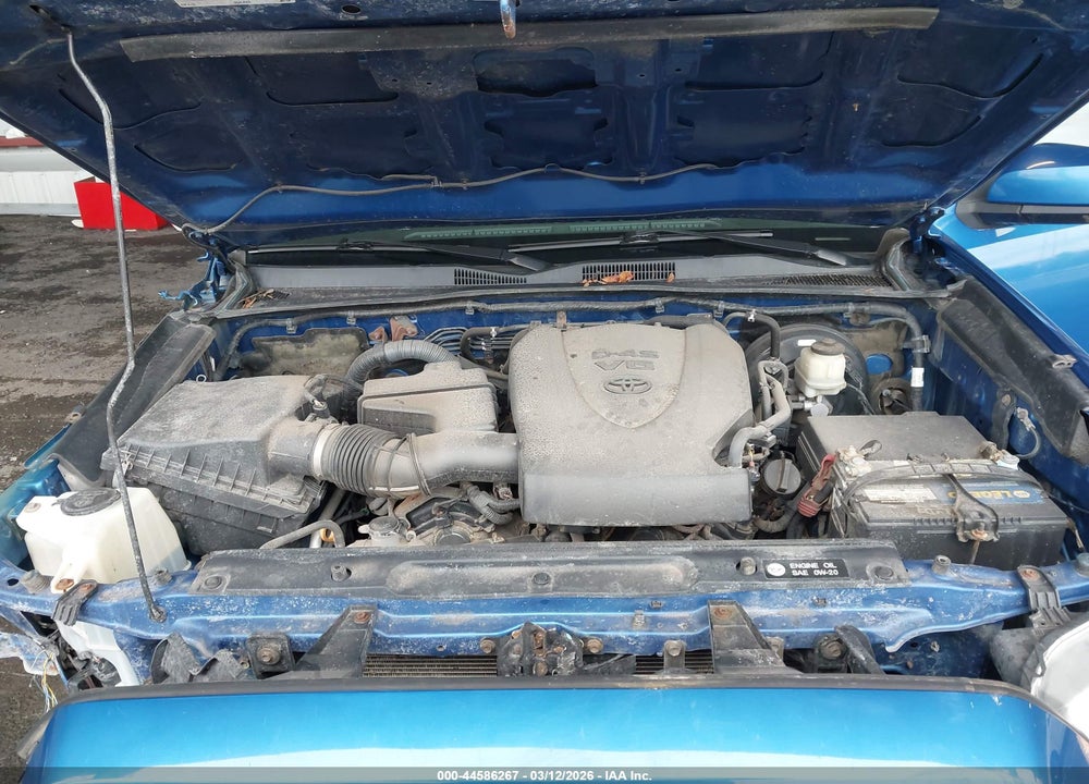 2017 TOYOTA TACOMA SR5 V6 VIN: 3TMCZ5ANXHM092656