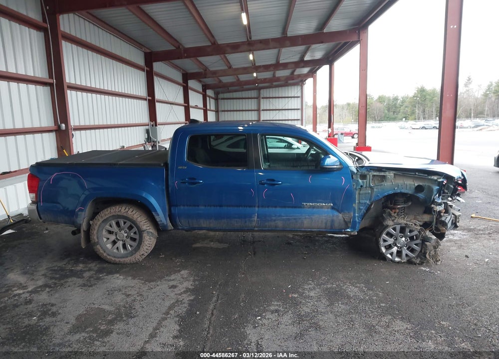 2017 TOYOTA TACOMA SR5 V6 VIN: 3TMCZ5ANXHM092656