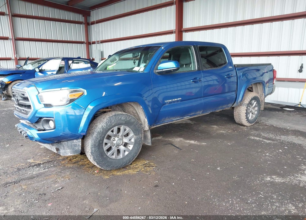 2017 TOYOTA TACOMA SR5 V6 VIN: 3TMCZ5ANXHM092656