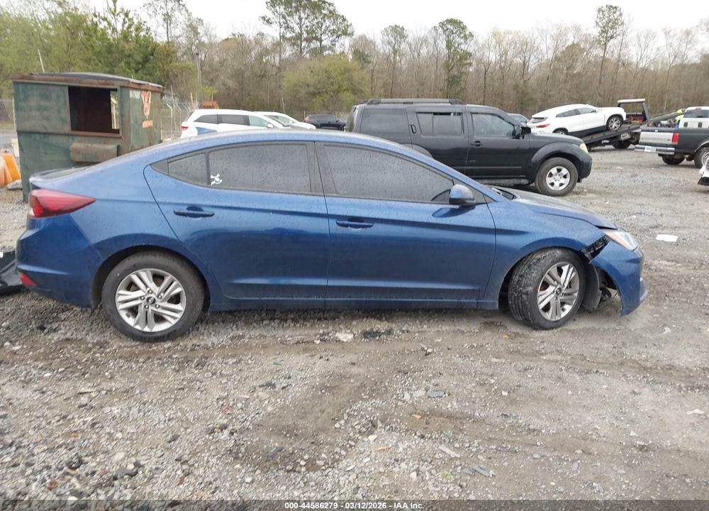 2020 HYUNDAI ELANTRA SEL VIN: 5NPD84LF2LH561602