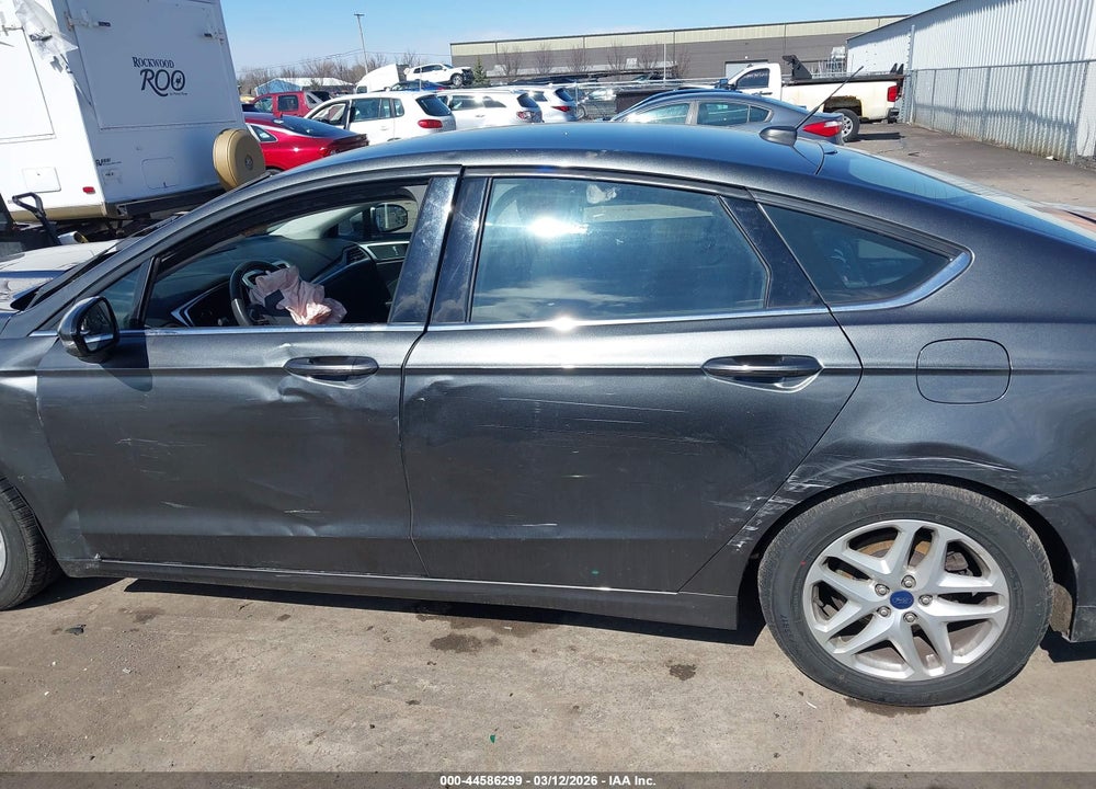 2016 FORD FUSION SE VIN: 1FA6P0H72G5130551