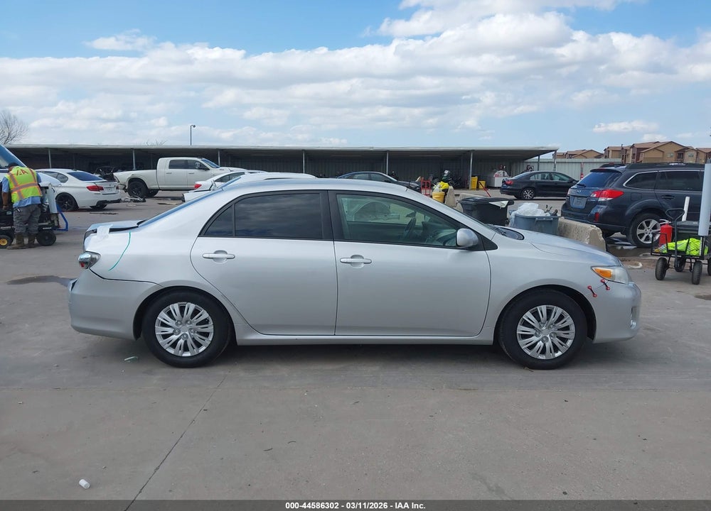 2011 TOYOTA COROLLA LE VIN: JTDBU4EE4B9163869