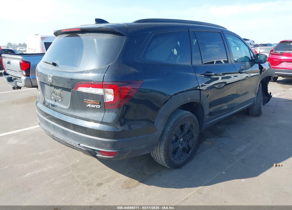2022 HONDA PILOT AWD TRAILSPORT VIN: 5FNYF6H88NB048305