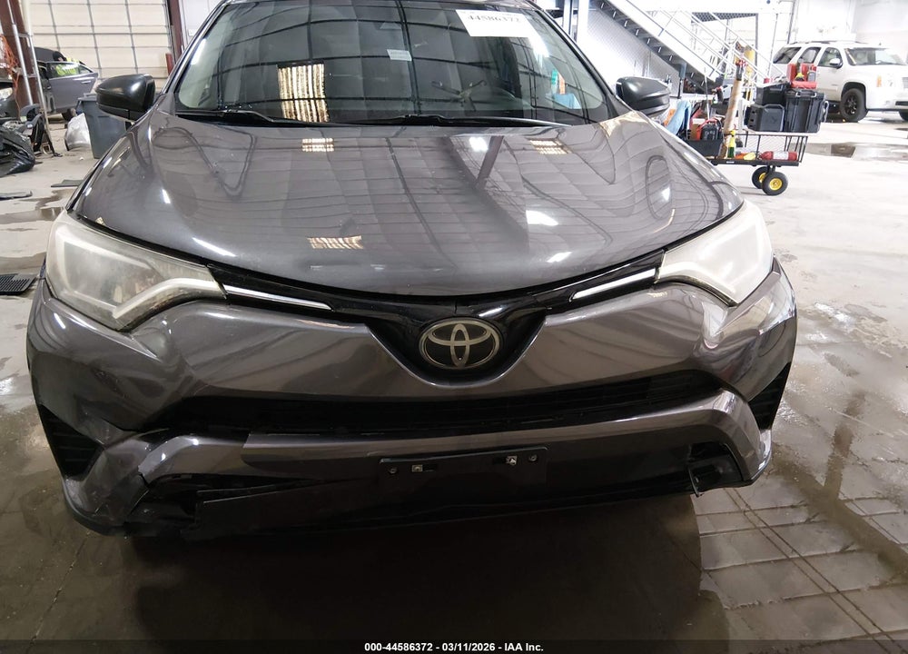 2017 TOYOTA RAV4 LE VIN: 2T3BFREV2HW626771