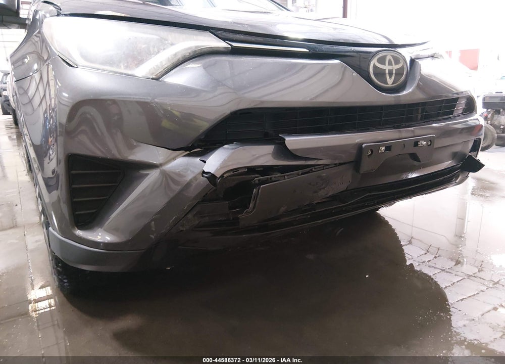 2017 TOYOTA RAV4 LE VIN: 2T3BFREV2HW626771