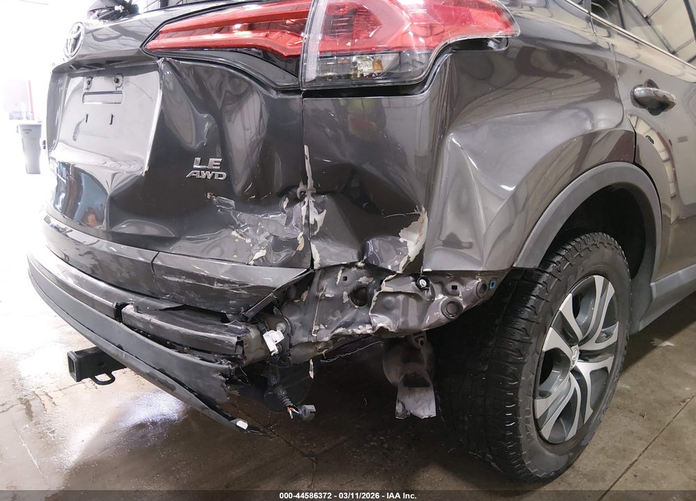 2017 TOYOTA RAV4 LE VIN: 2T3BFREV2HW626771