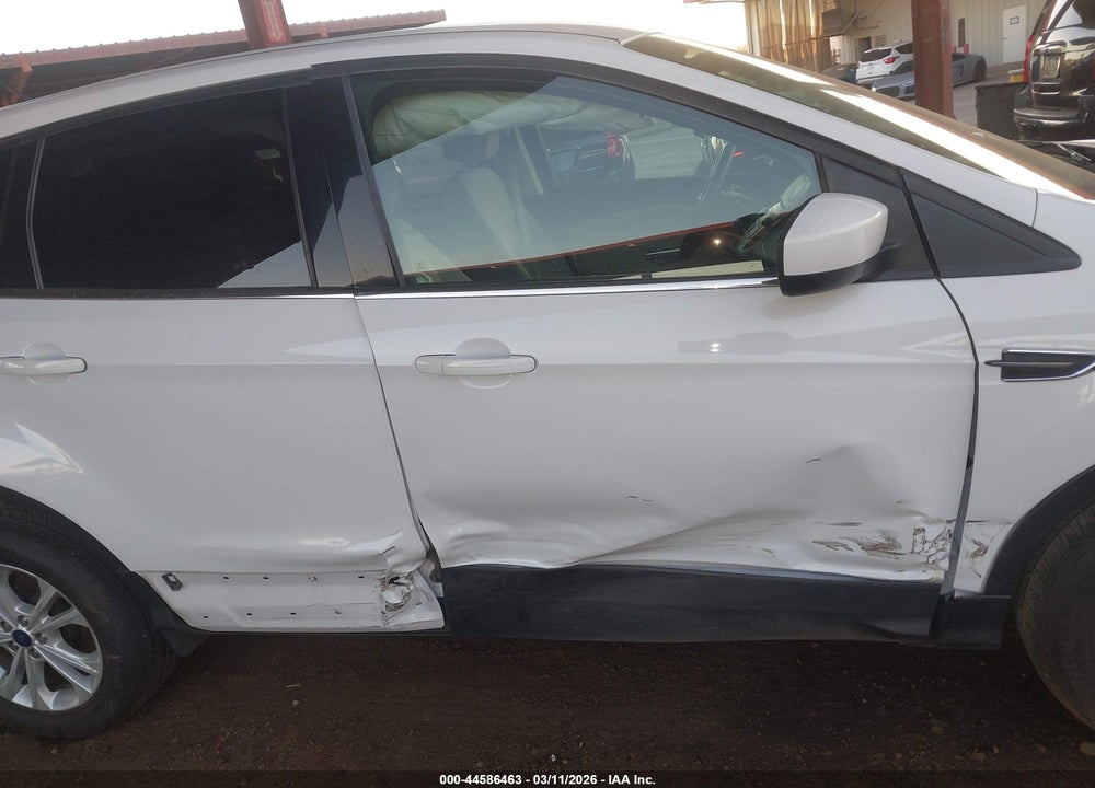 2017 FORD ESCAPE SE VIN: 1FMCU0G96HUB46389