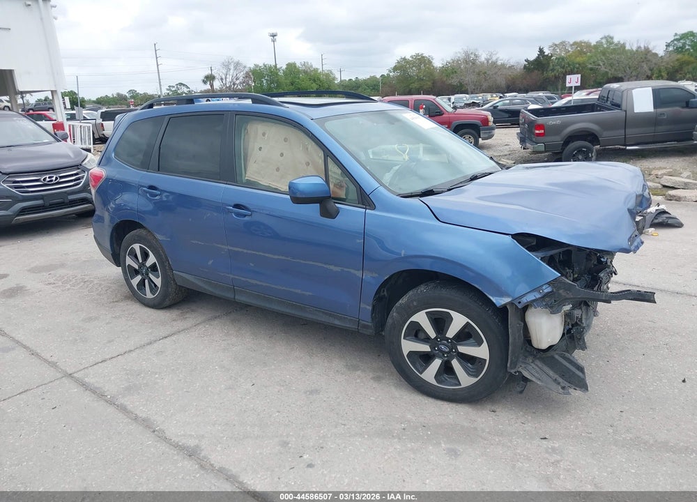 2018 SUBARU FORESTER 2.5I PREMIUM VIN: JF2SJAEC1JH513714