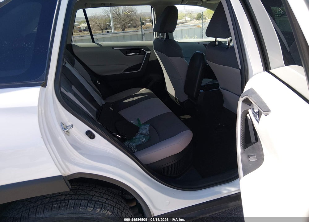2022 TOYOTA RAV4 HYBRID XLE VIN: 4T3RWRFV5NU061764