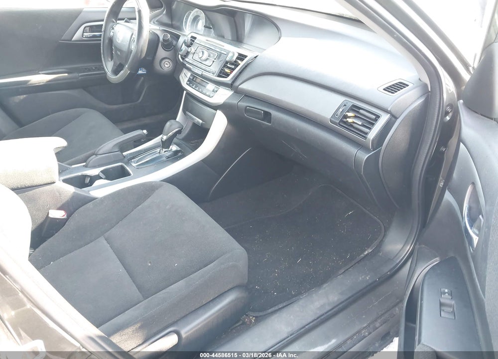 2013 HONDA ACCORD LX VIN: 1HGCR2F37DA271364