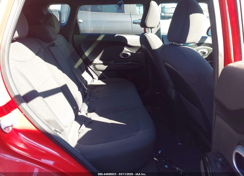 2015 KIA SOUL ! VIN: KNDJX3A57F7755853